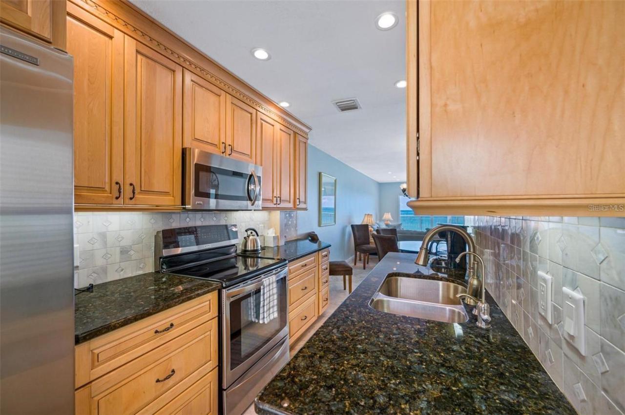 Oceanfront View Of Madeira Beach, Steps To The Beach - Madeira Norte Condo St. Pete Beach Eksteriør bilde
